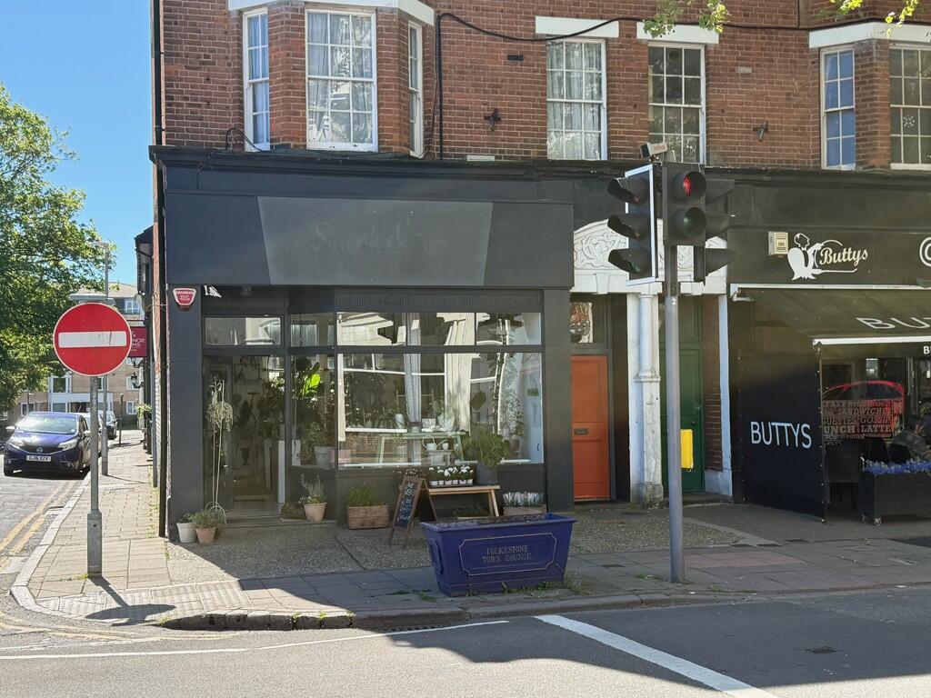 Main image of property: 39 Bouverie Road West, Folkestone, Kent