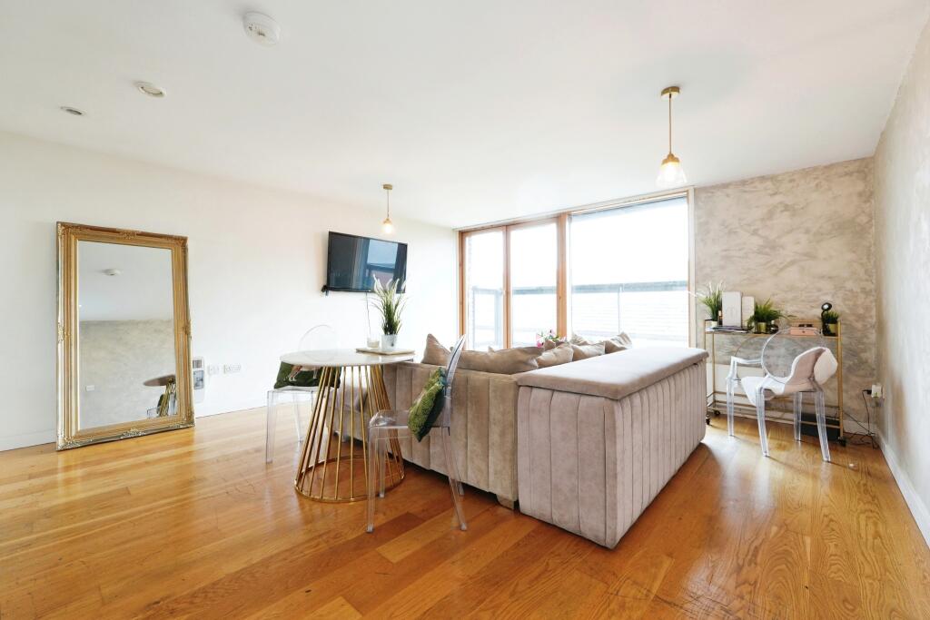 Main image of property: Hebble Wharf, Wakefield