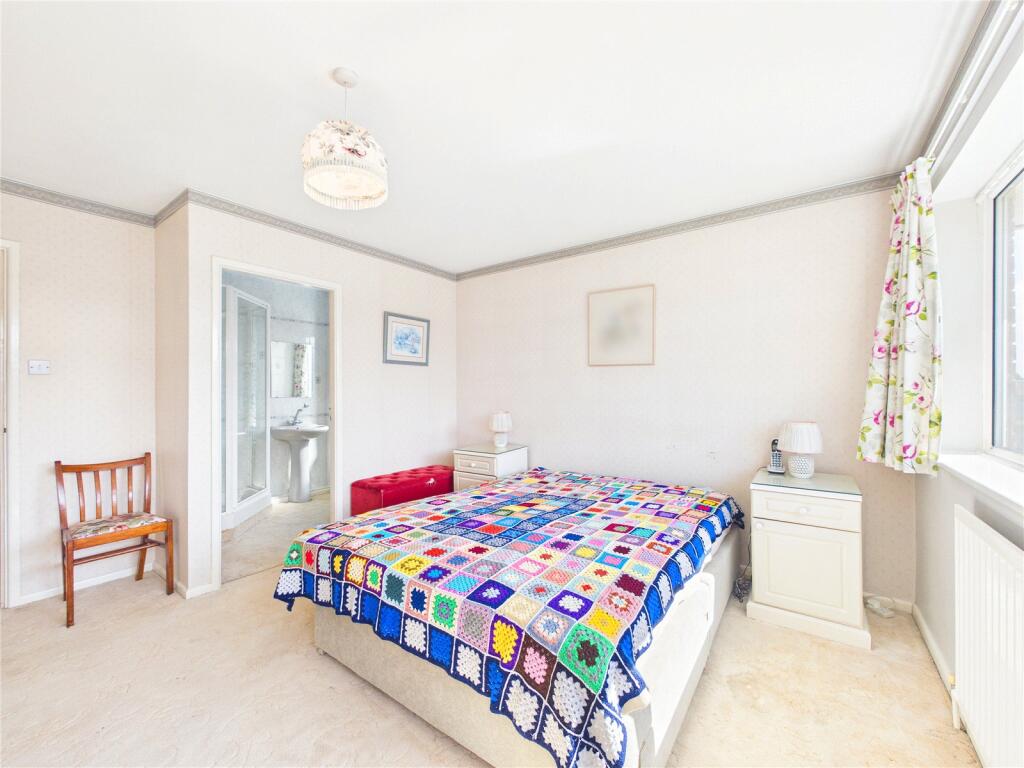 House in Malvern Hills, Leigh - View 4