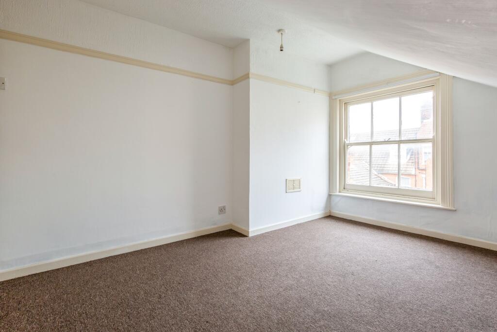 Apartment in Ipswich - View 4