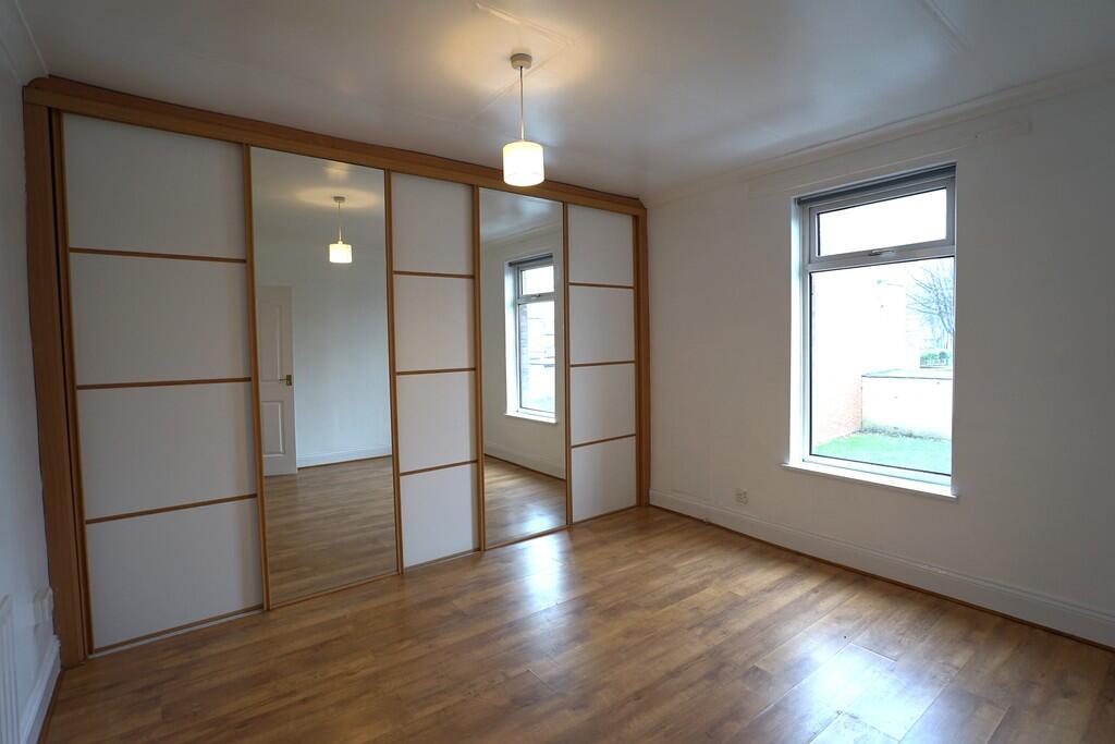 Apartment in Newcastle upon Tyne - More