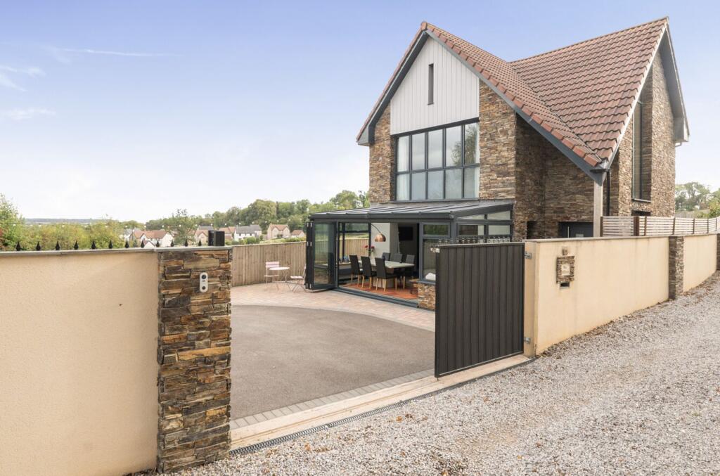 Main image of property: Stowell Hill Garden, Tytherington, GL12