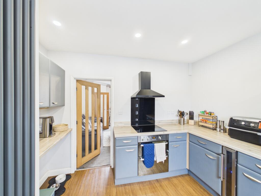 St. Helena Road, Bradford, West Yorkshire, BD6 - View 5