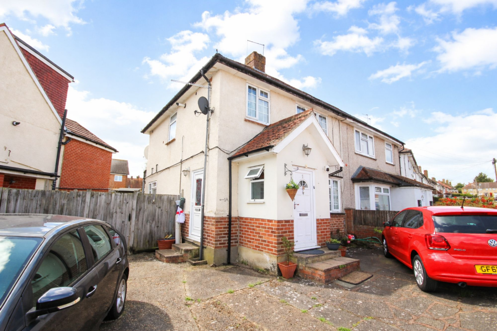 Main image of property: Lawrence Road, Hayes, UB4