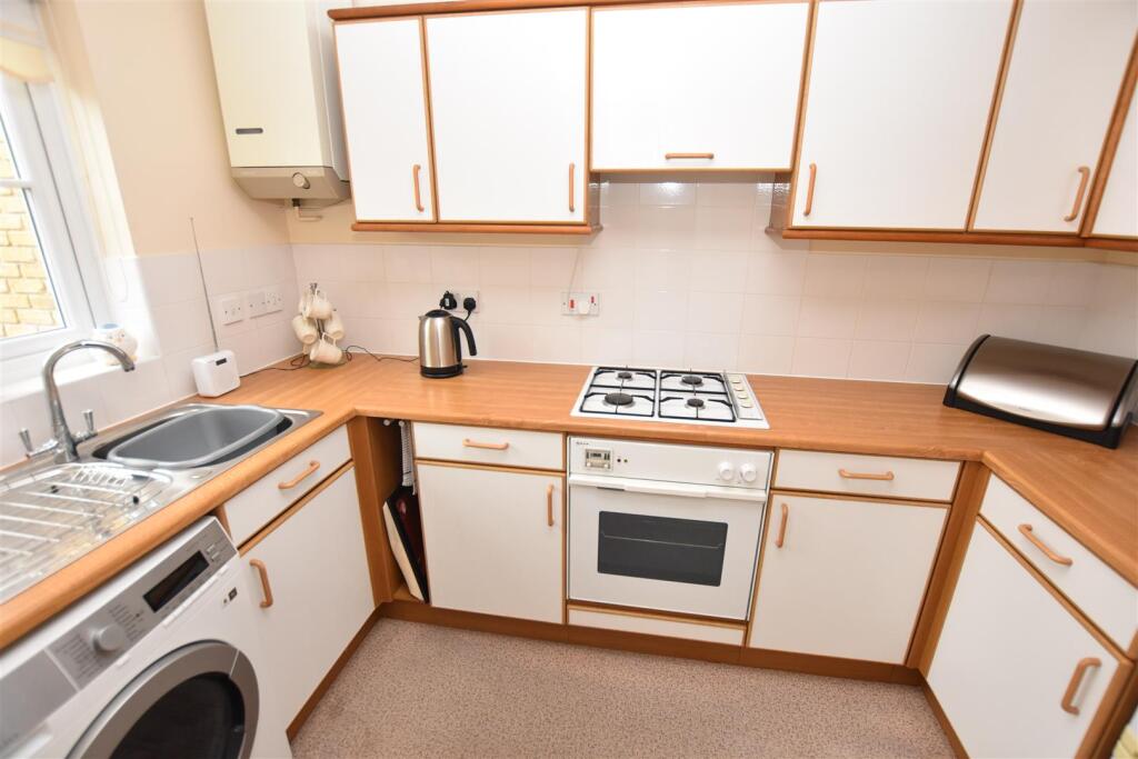 Ormesby Chine, South Woodham Ferrers photo 3