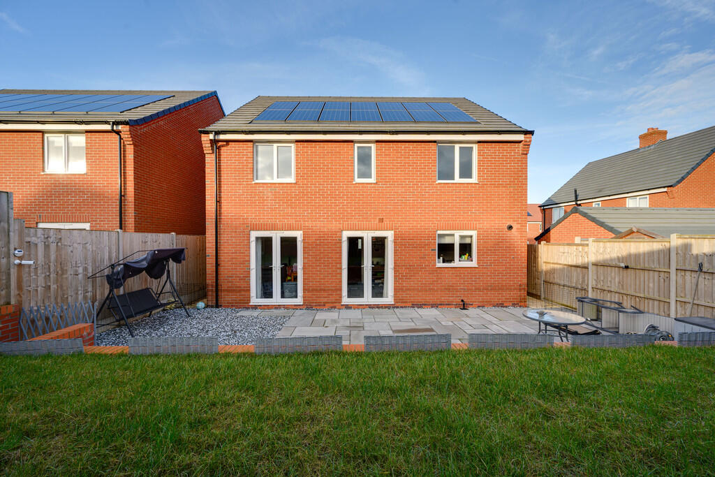 Cowpasture Drive, Felixstowe photo 2