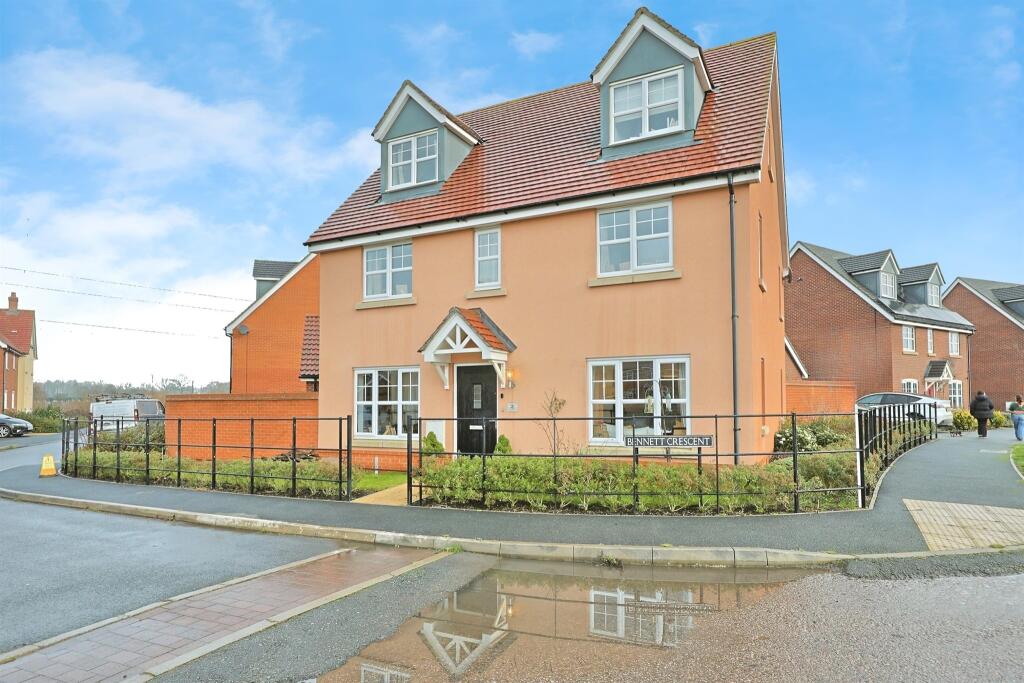Main image of property: Bennett Crescent, Hethersett, Norwich