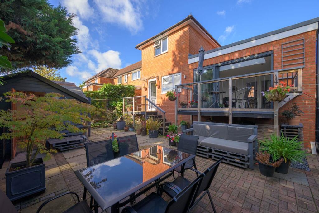 Anglefield Road, Caversham photo 4