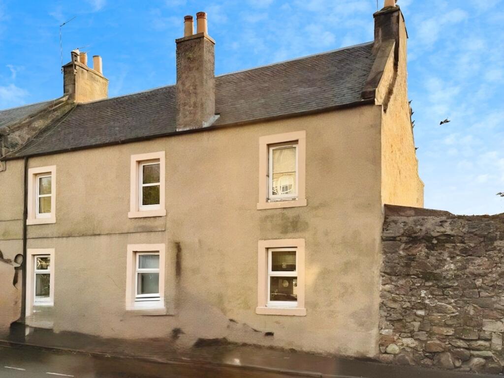 Main image of property: Townhead, Dysart, KY1