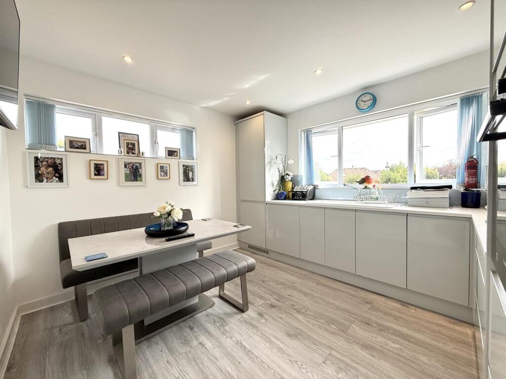 Apartment in Bournemouth - View 4