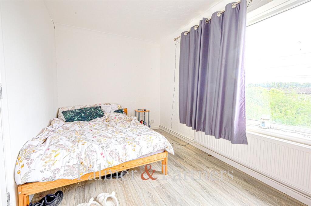 Apartment in Colchester - View 5