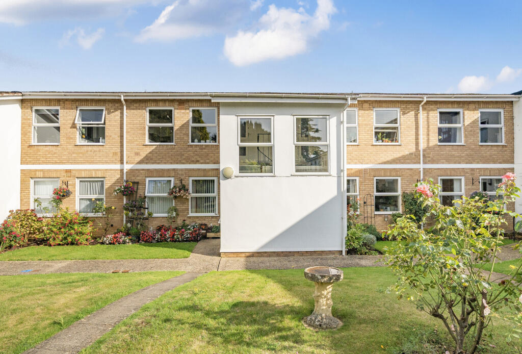 Main image of property: Hatherley Road, Cheltenham, Gloucestershire, GL51