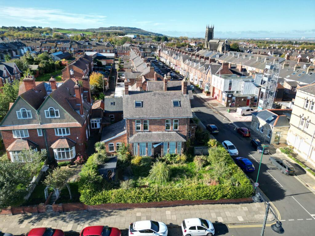 dji_fly_20251016_233202_576_ _photo.JPG