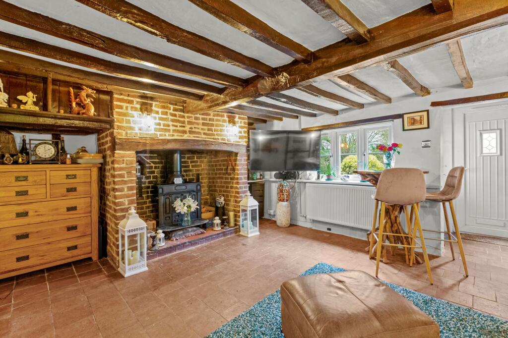 House in Ellesborough, Terrick - View 2