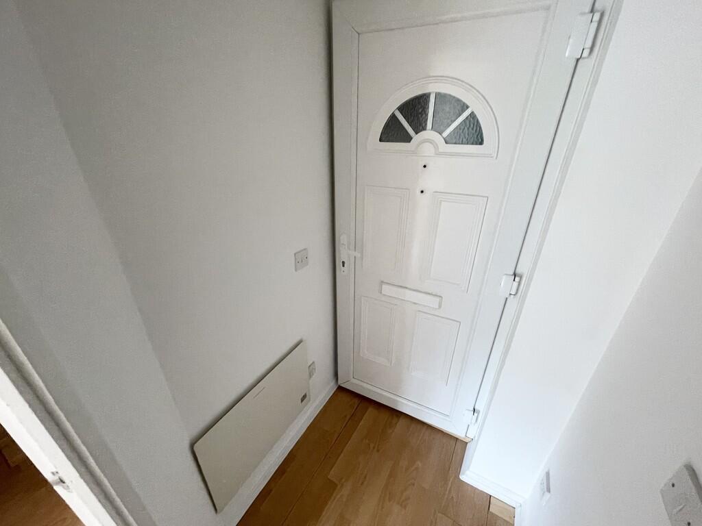 Apartment in Braintree, Essex - More