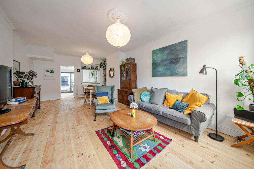 Main image of property: Stuart Road, London