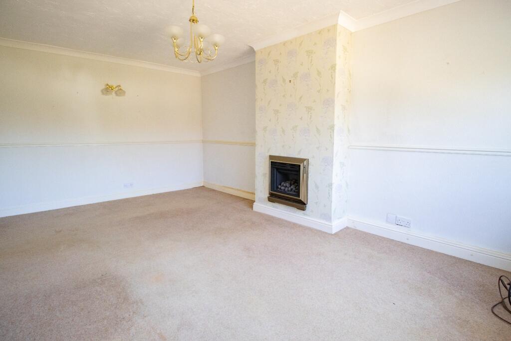 Queen Elizabeth Drive, Dersingham, King's Lynn, Norfolk, PE31 photo 2