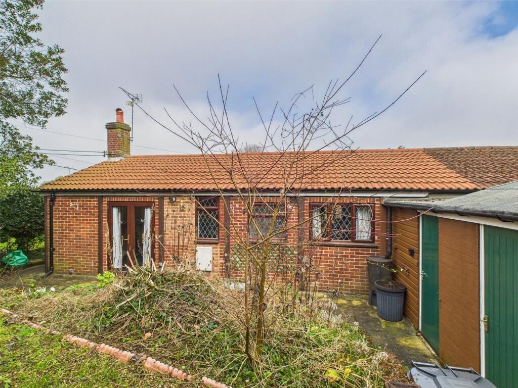 Main image of property: Cottington Close, Kingsclere, Newbury, Hampshire, RG20