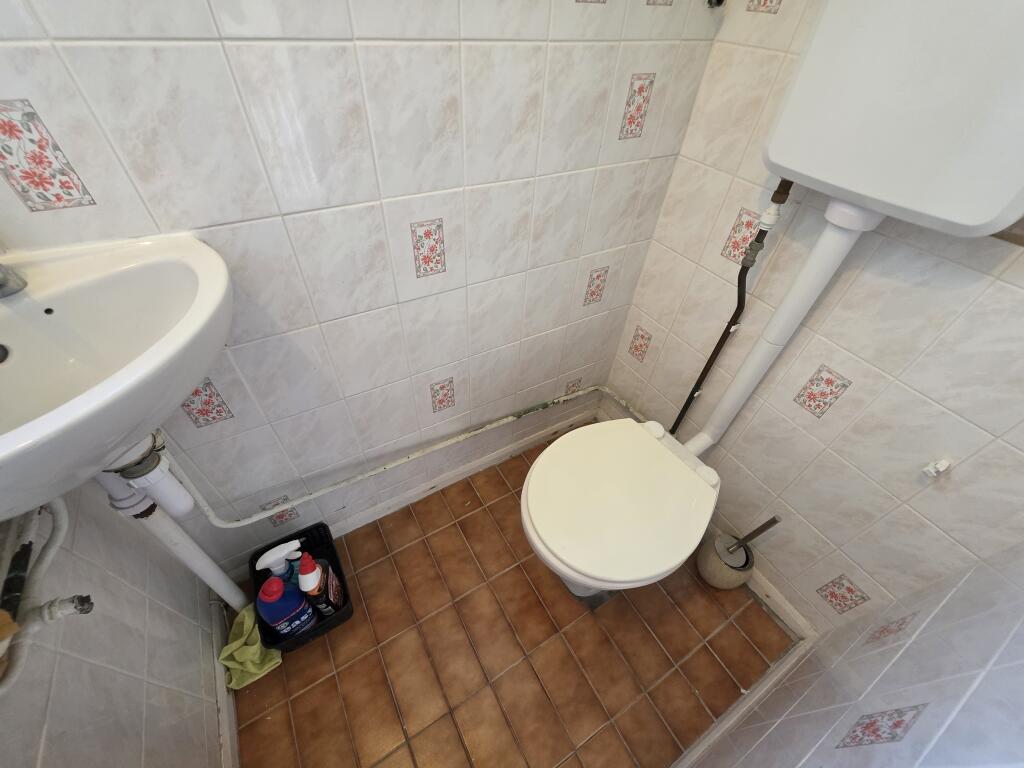 1 bedroom house share for rent