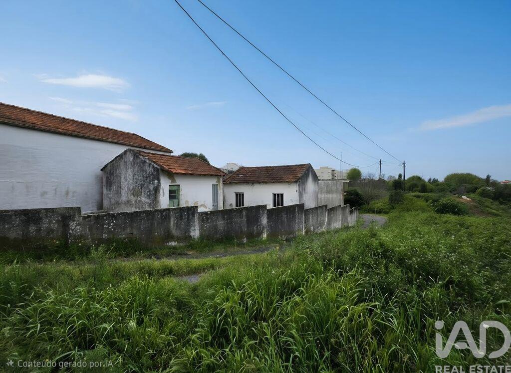 Main image of property: Aveiro, Espinho