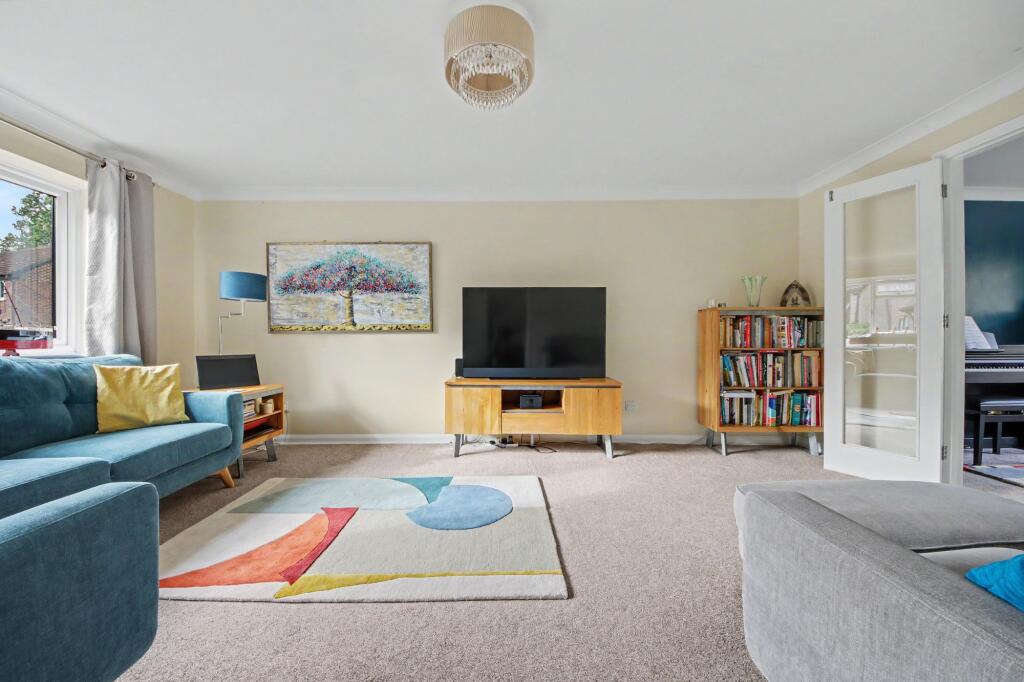 House in Southampton, Chartwell Green, West End - View 5
