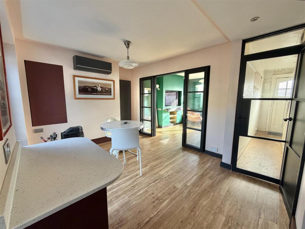 House in Colchester - View 4