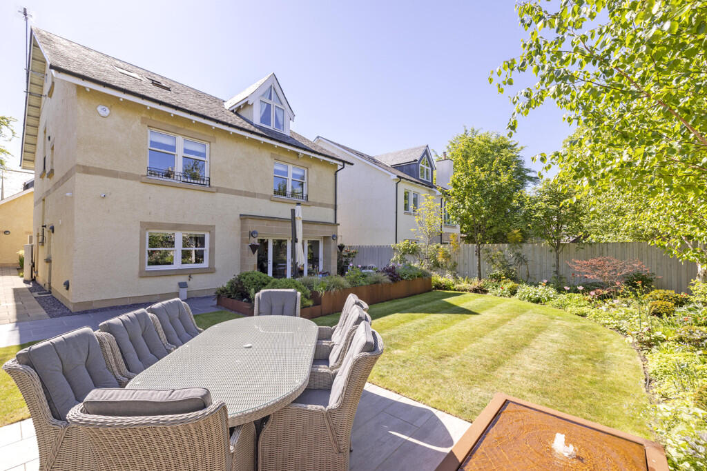 Main image of property: 3a Smeaton Grove, Inveresk, Musselburgh, EH21 7TW