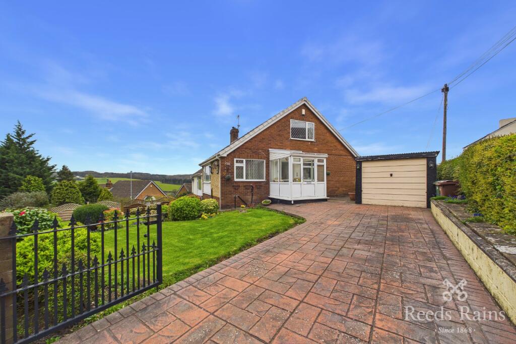Main image of property: Cliff Road, Crigglestone, Wakefield, West Yorkshire, WF4