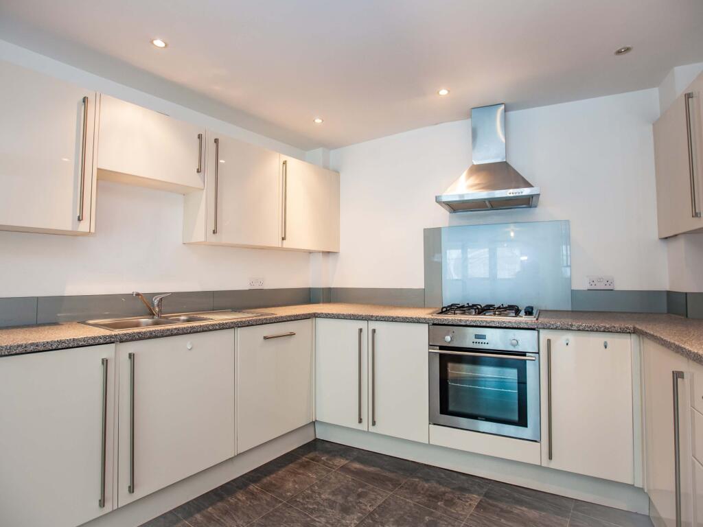 Main image of property: 24 The Crescent, Plymouth, Devon, PL1