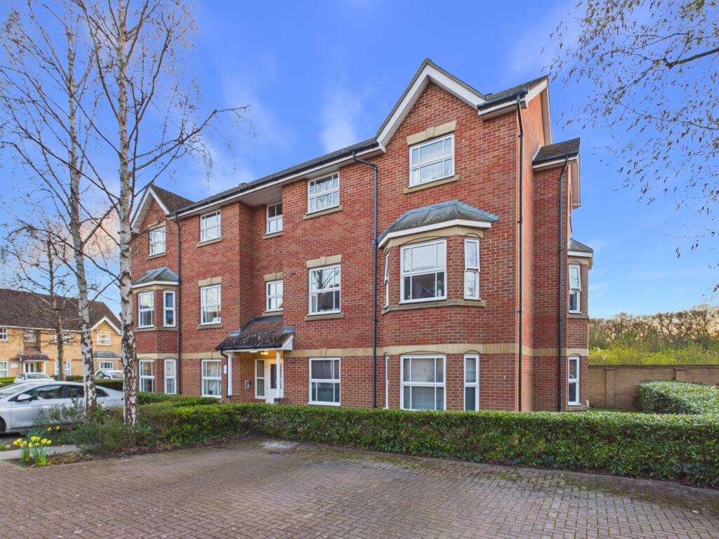 Main image of property: Broad Street Great Cambourne, Great Cambourne, Cambridge, Cambridgeshire, CB23