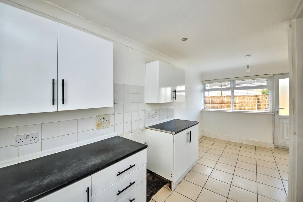 House in Wigan, Greater Manchester - More