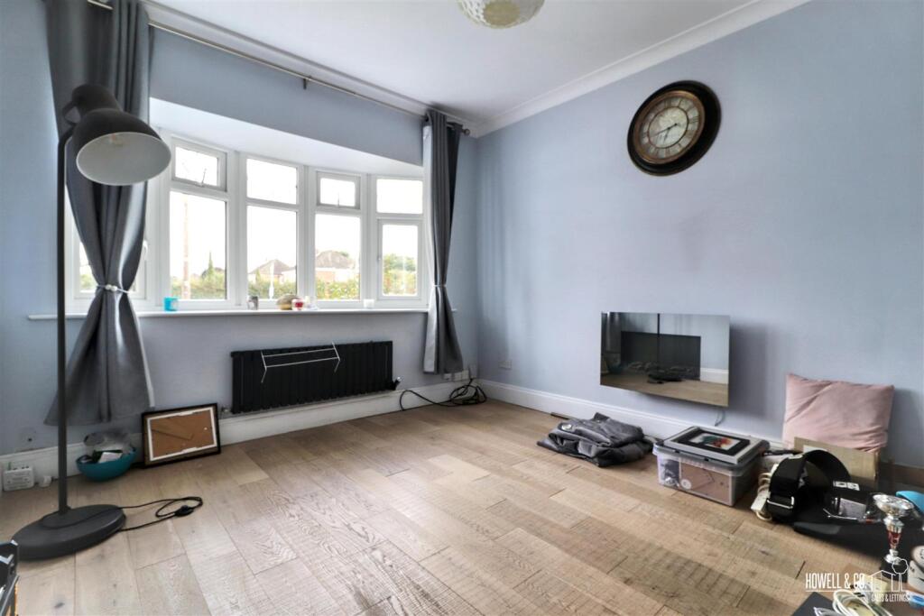 House in Warrington, Lingley Green, Great Sankey - More