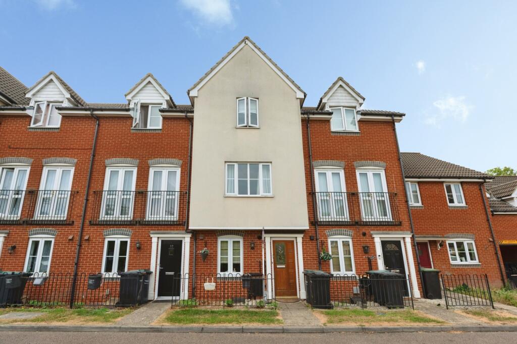 Main image of property: Kendall Gardens, Gravesend, DA11