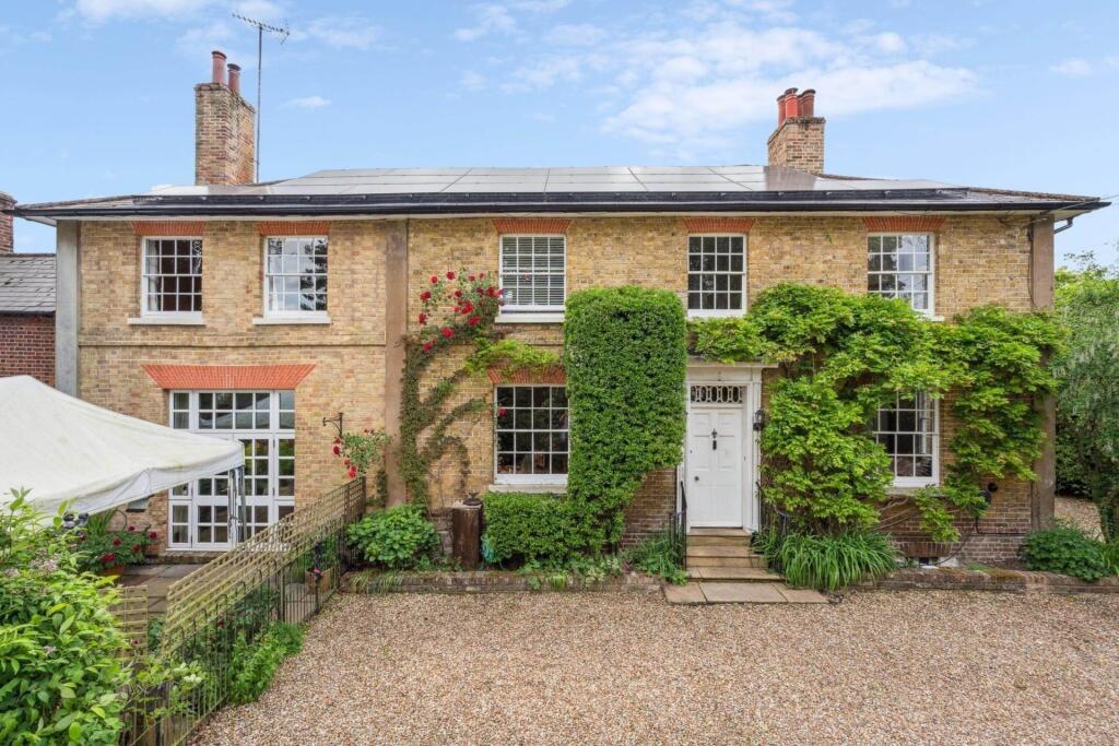 Main image of property: Cow Roast