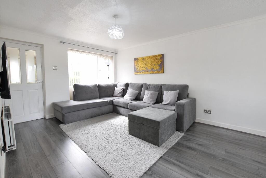 House in Pendle, Reedley, Reedley Hallows - View 3