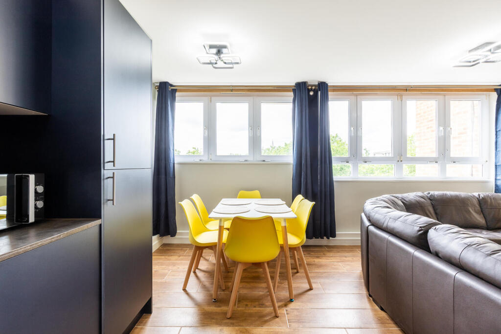 Apartment in London - View 5