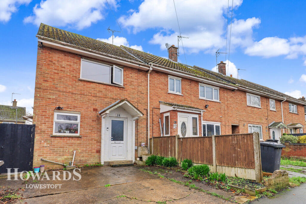 Evergreen Road, Lowestoft photo 2