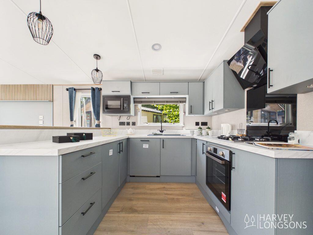House in Tonbridge - More
