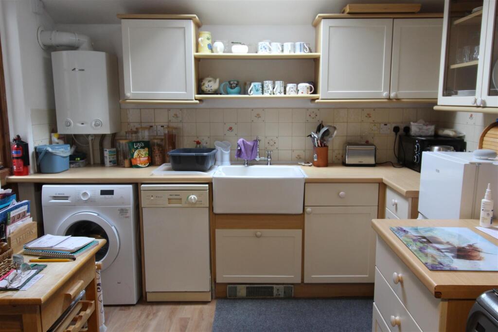 House in Plymouth - View 5