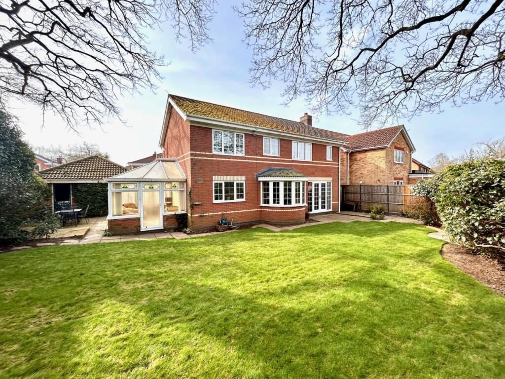 Main image of property: Boningale Way, Dorridge, Solihull