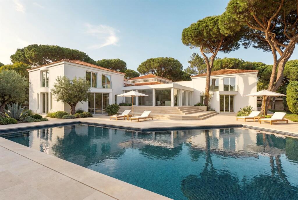 Main image of property: Lisbon, Cascais