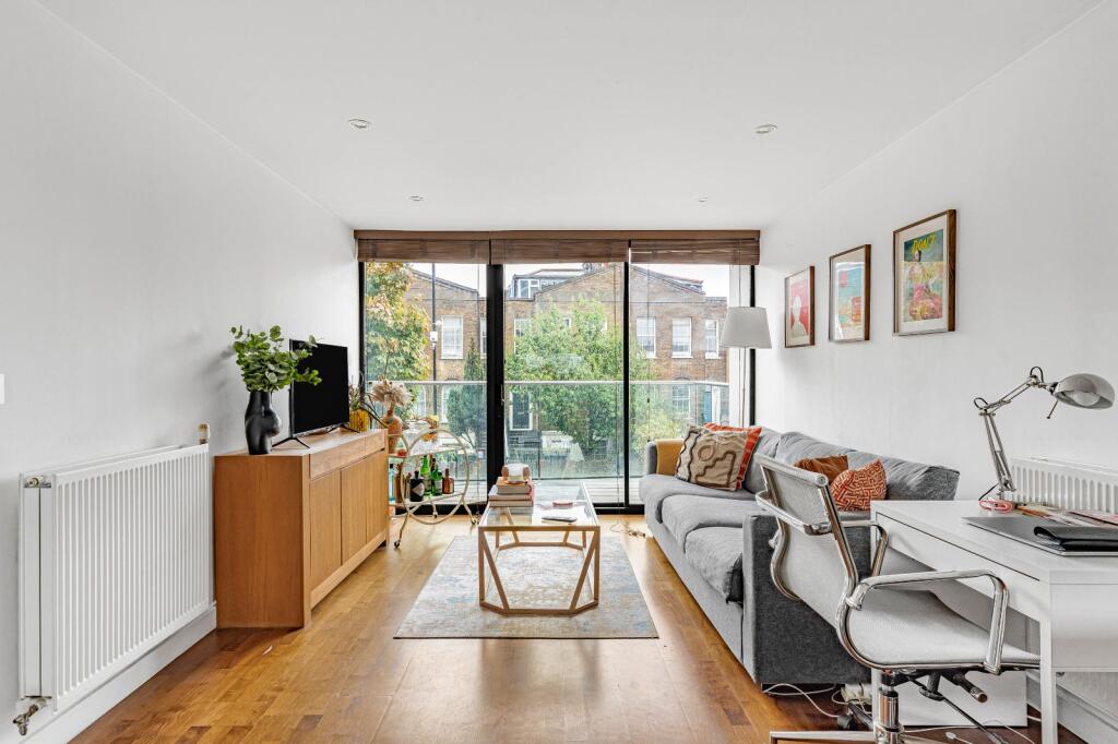 Main image of property: Richmond Road, London, E8