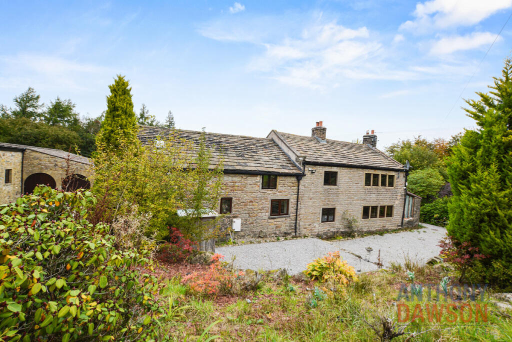 Burnley Road, Colne, BB8 - View 3