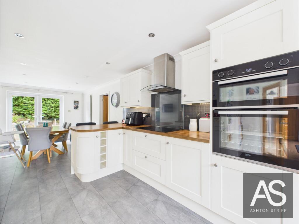 Morland Close, Ninfield, TN33 photo 4