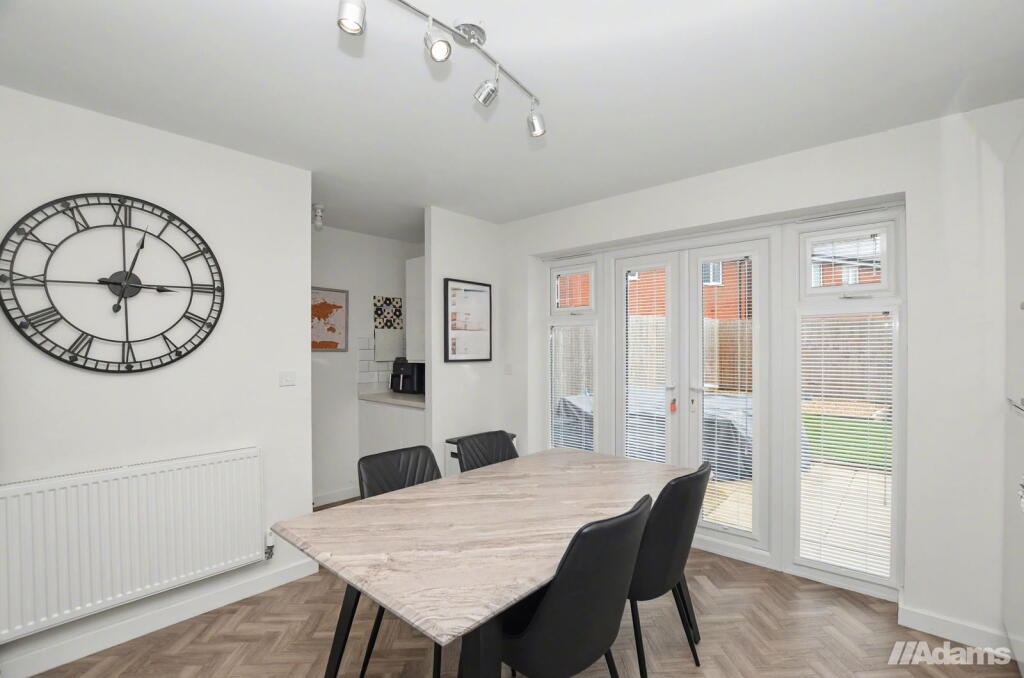 Papworth Close, Sandymoor photo 3