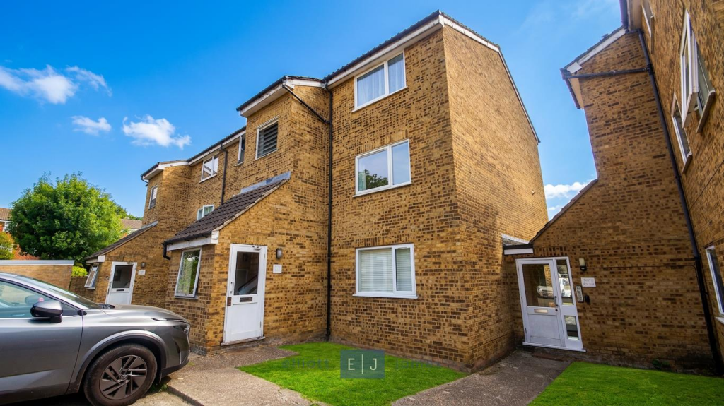 Main image of property: Swans Hope, Loughton