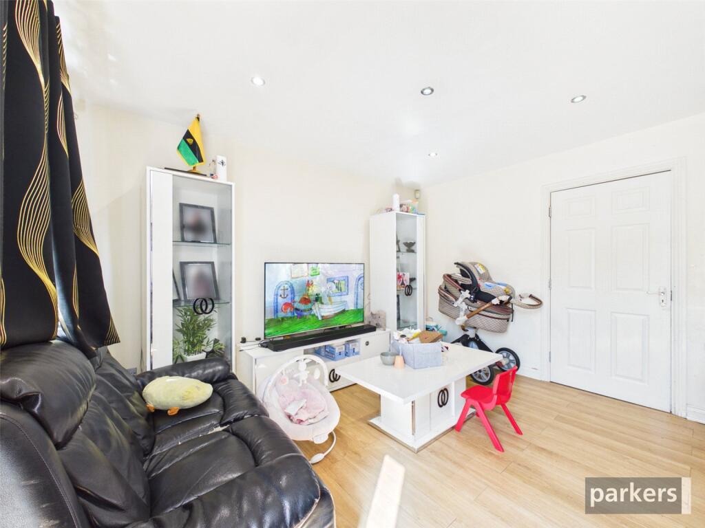 House in Reading - View 2