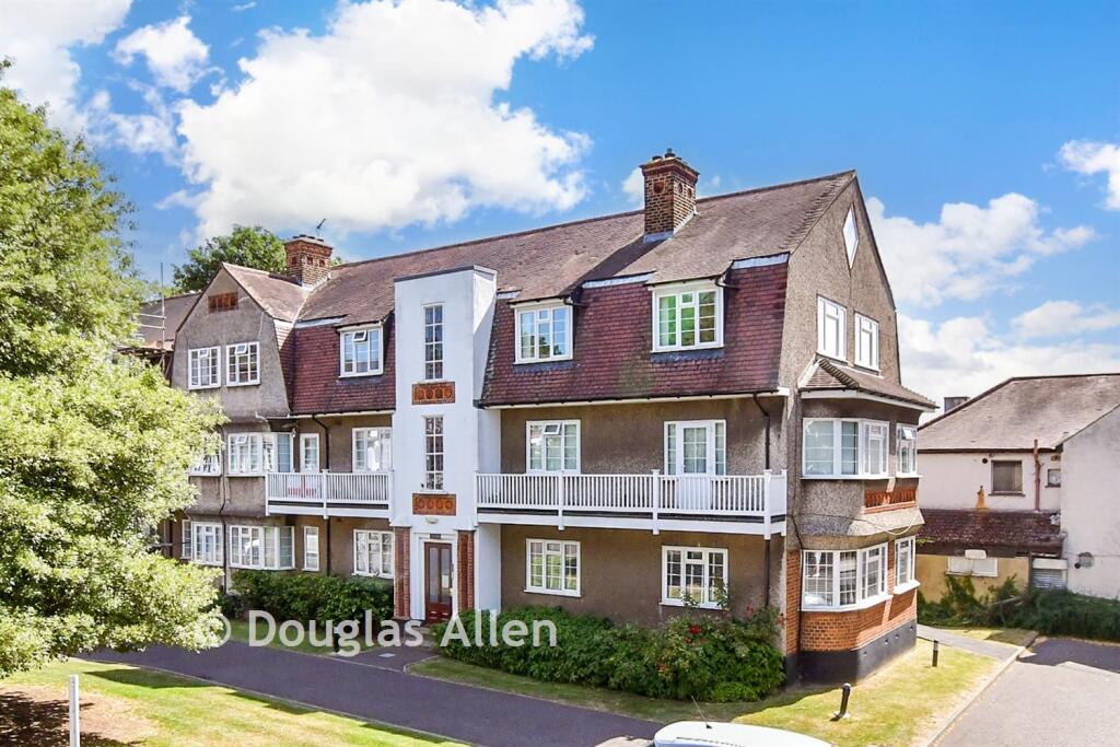 Main image of property: Upminster Road, Hornchurch, Essex