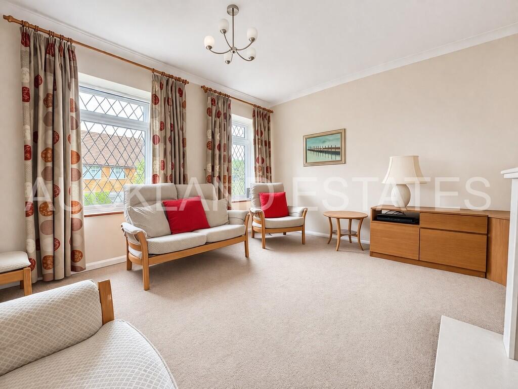 House in Potters Bar, Oakmere - View 4