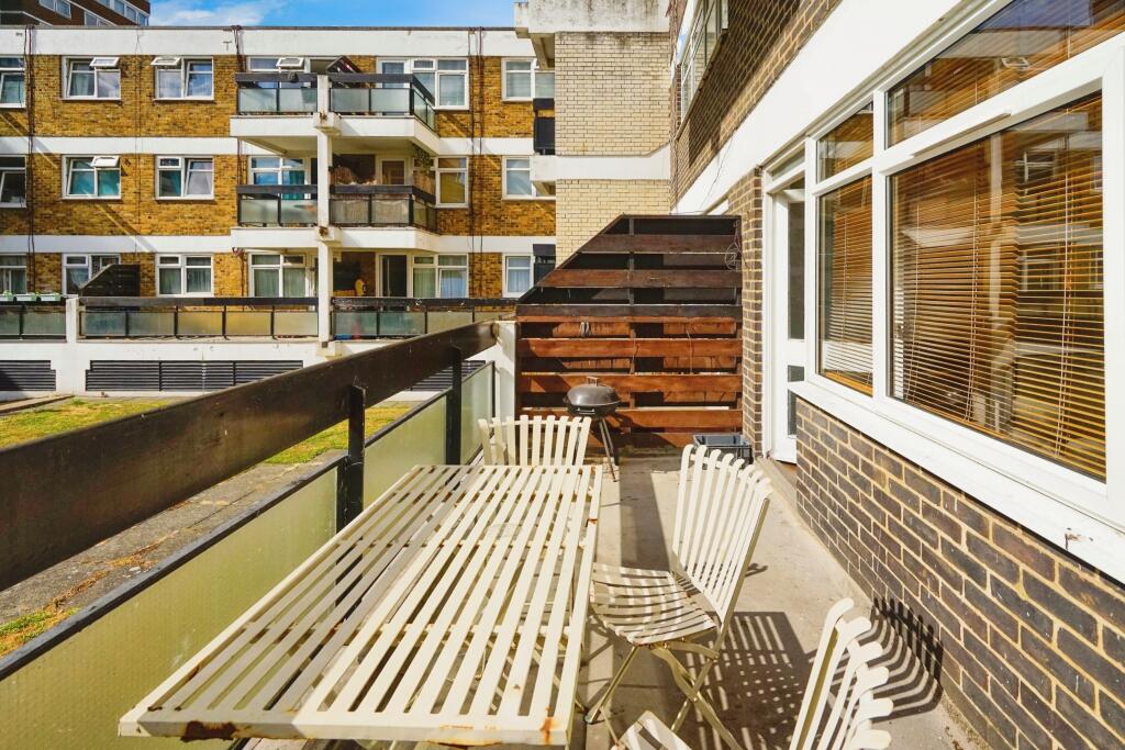 Main image of property: Chart Street, London, N1